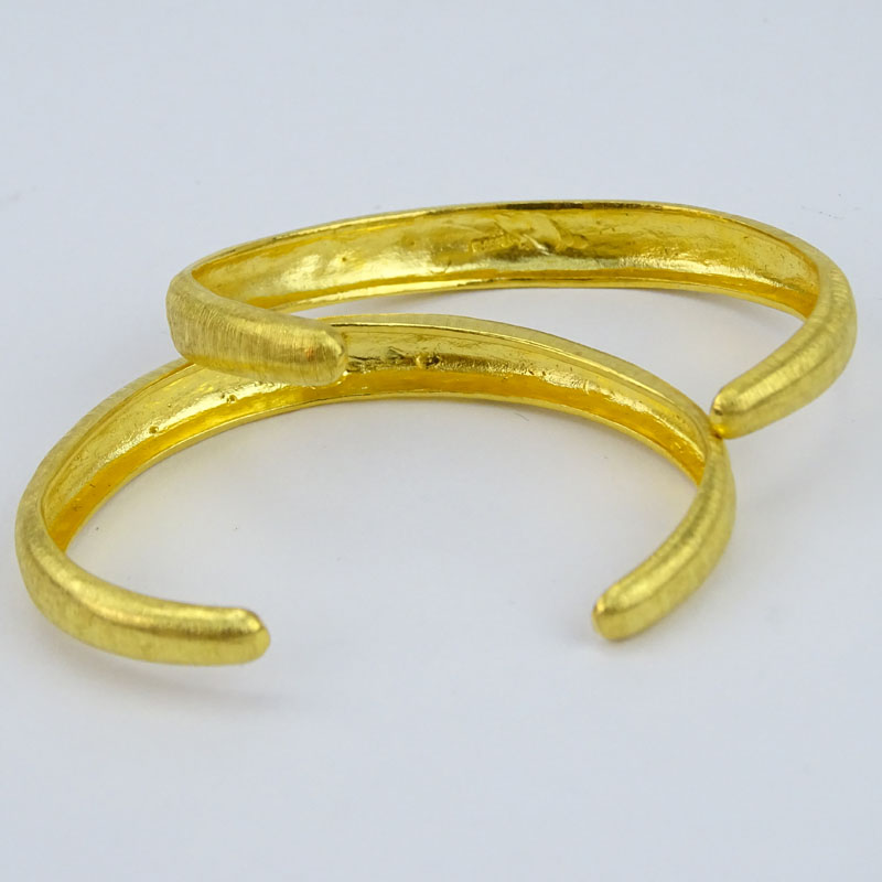 Pair of 24 Karat Fine Yellow Gold Cuff Bracelets. | Kodner Auctions