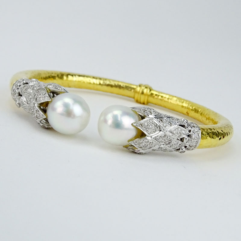 Vintage 18 Karat Yellow Gold, approx. 2.0 Carat Pave Set Diamond and South Sea Pearl Hammered Hinged Cuff Bangle. 