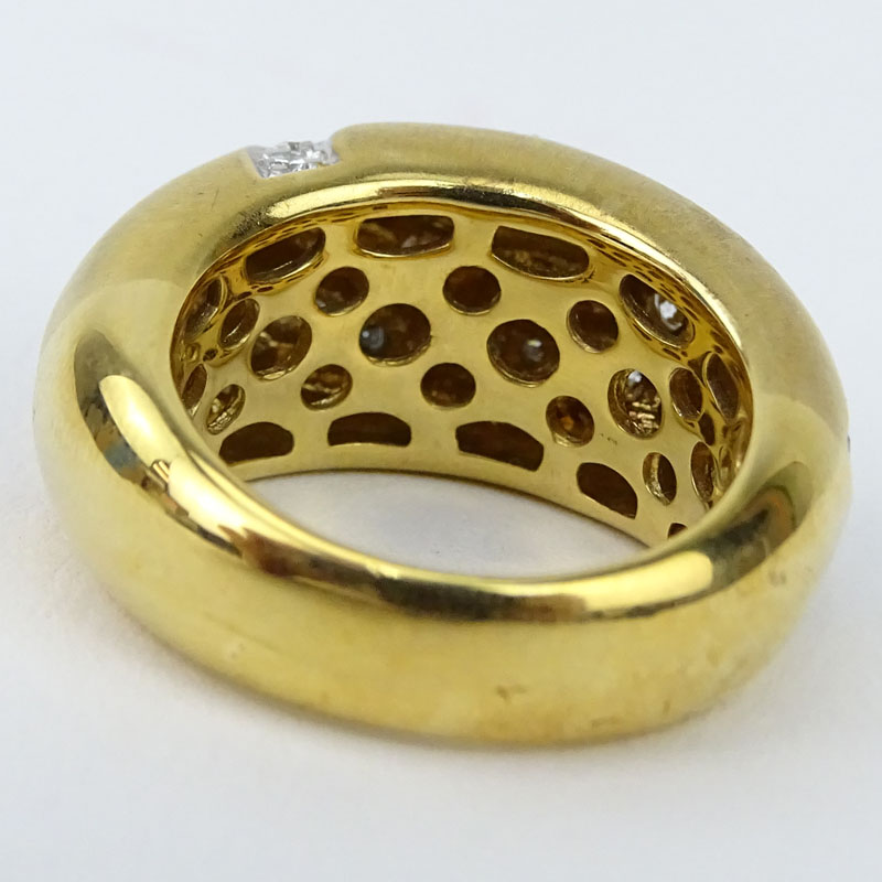 Sonia Bitton Approx. 1.0 Carat Round Brilliant Cut Diamond, 14 Karat Yellow Gold Ring. 