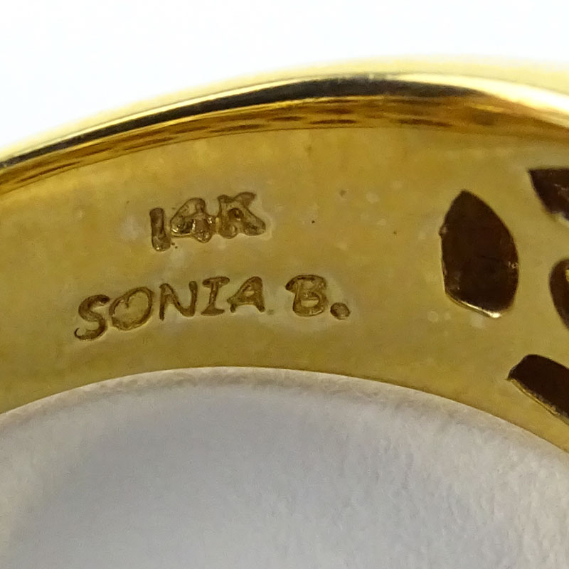 Sonia Bitton Approx. 1.0 Carat Round Brilliant Cut Diamond, 14 Karat Yellow Gold Ring. 