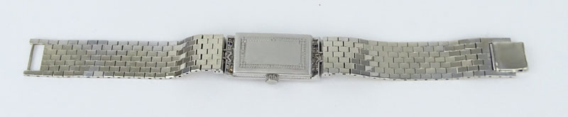 Art Deco Vacheron Constantin for Tiffany & Co Approx. 1.70 Carat Diamond, Sapphire and Platinum Bracelet Watch with Manual Movement. 
