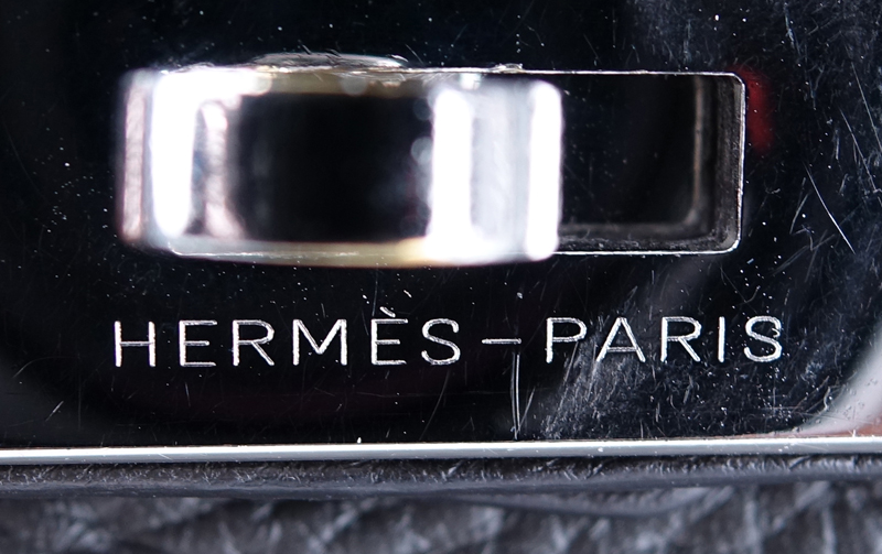Hermès Etain Clemence Jypsiere 32 Bag. Palladium hardware, etoupe interior, zipper interior pocket. 