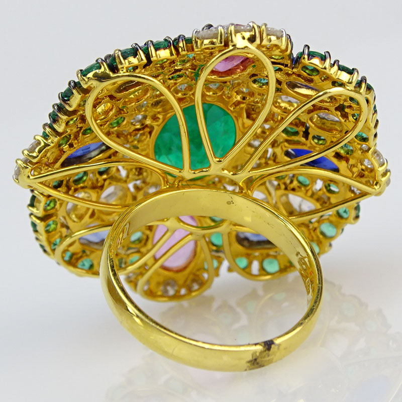 Contemporary Approx. 7.28 Carat Emerald, 5.92 Carat Multi Color Sapphire, 3.83 Carat Diamond and 18 Karat Yellow Gold Ring.