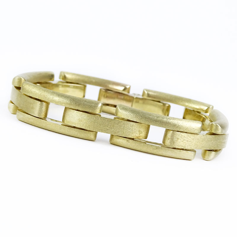 Mid 20th Century Retro 14 Karat Yellow Gold Link Bracelet.