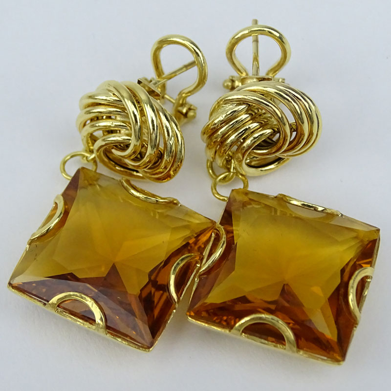 Large Italian Citrine and 14 Karat Yellow Gold Necklace, Bracelet and Earring Suite.