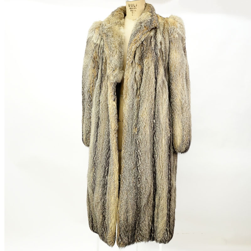 Ladies Full Length Fox Coat. Fully lined.