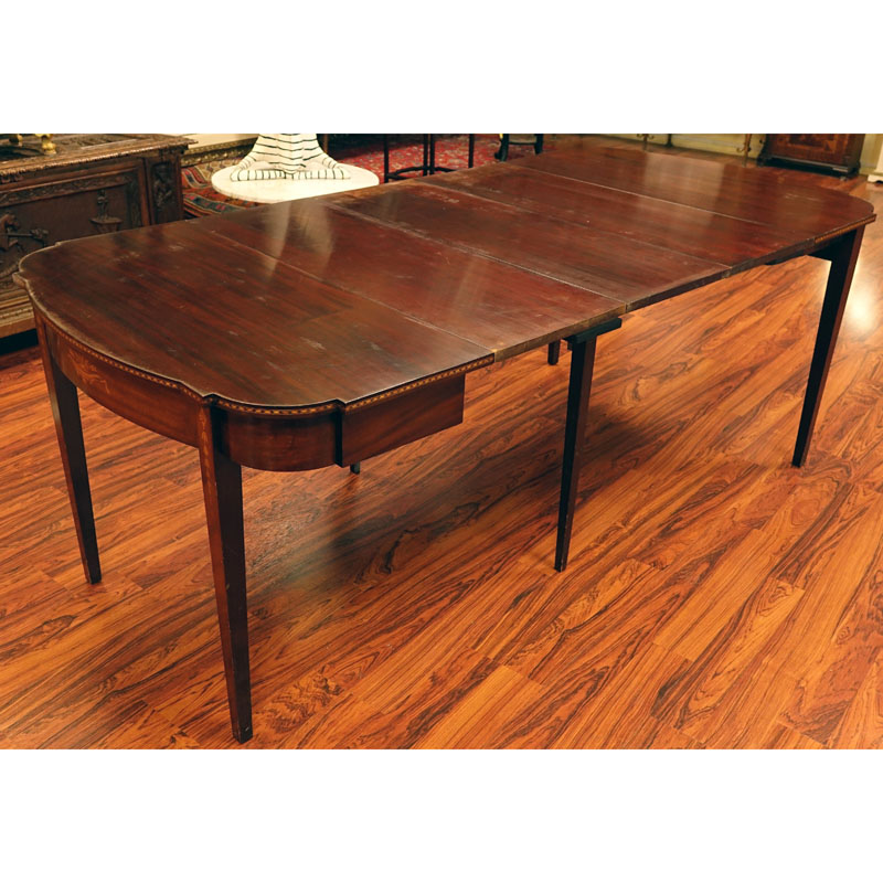 20th Century Sheraton Style Inlaid Console/Expanding Dining Table With 3 Leaves.