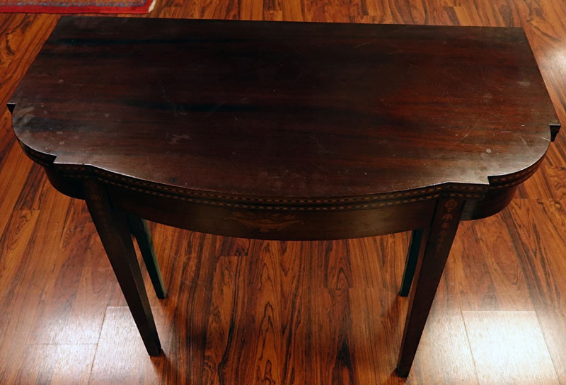 20th Century Sheraton Style Inlaid Console/Expanding Dining Table With 3 Leaves.