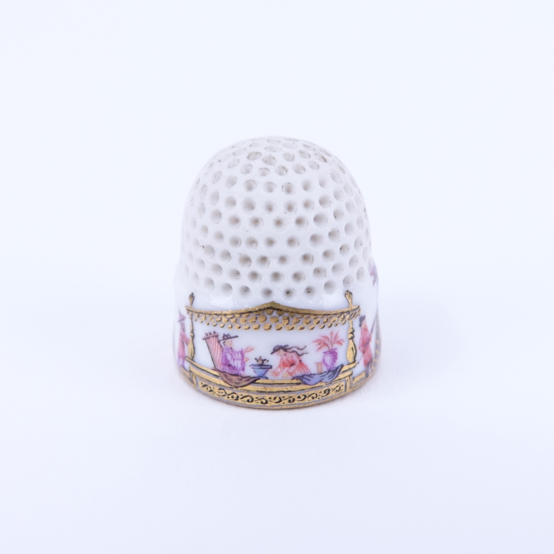 Mid 18th Century Meissen Porcelain Thimble.