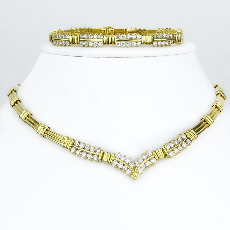 Vintage Round Brilliant Cut Diamond and 18 Karat Yellow Gold Necklace and Bracelet Suite.