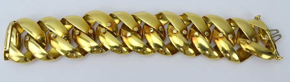 Contemporary Heavy 18 Karat Yellow Gold Link Bracelet