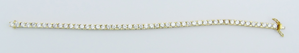 7.0 Carat Round Brilliant Cut Diamond and 18 Karat Yellow Gold Tennis Bracelet.