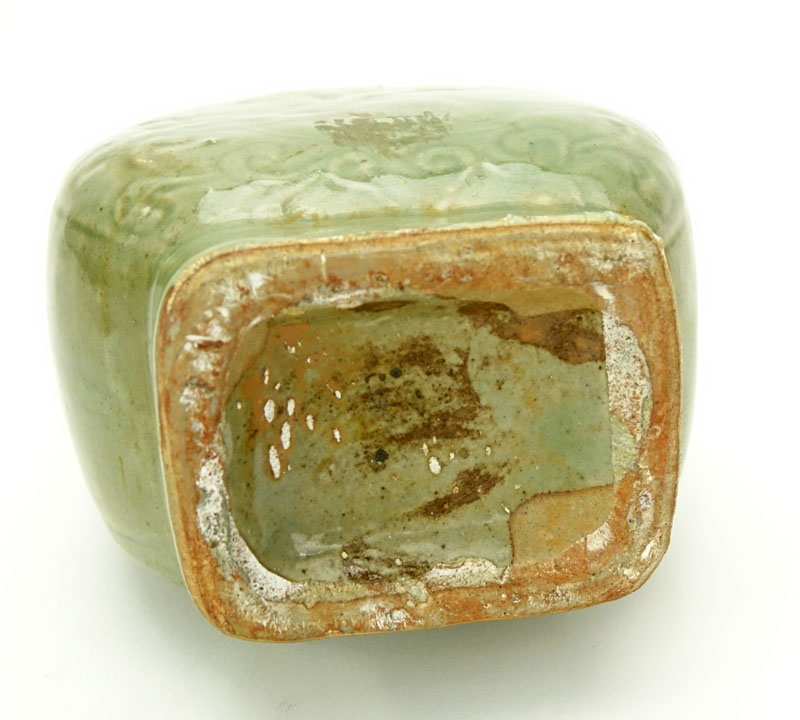 Chinese Yuan Dynasty Celadon Glazed and Incised Ring Handled Vase