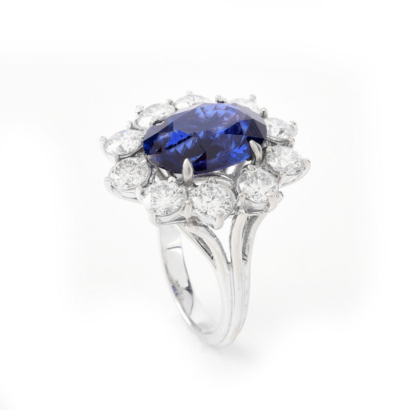 Approx. 7.21 Carat Oval Cut Sapphire