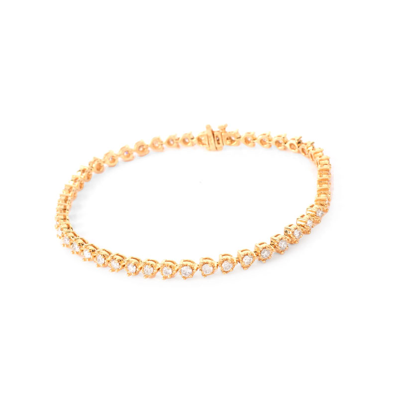 Vintage Approx. 3.75 Carat Round Brilliant Cut Diamond and 14 Karat Yellow Gold Tennis Bracelet