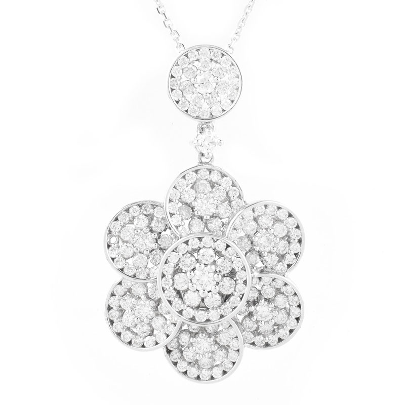 Contemporary Approx. 2.60 Carat Round Brilliant Cut Diamond and 14 Karat White Gold Pendant Necklace