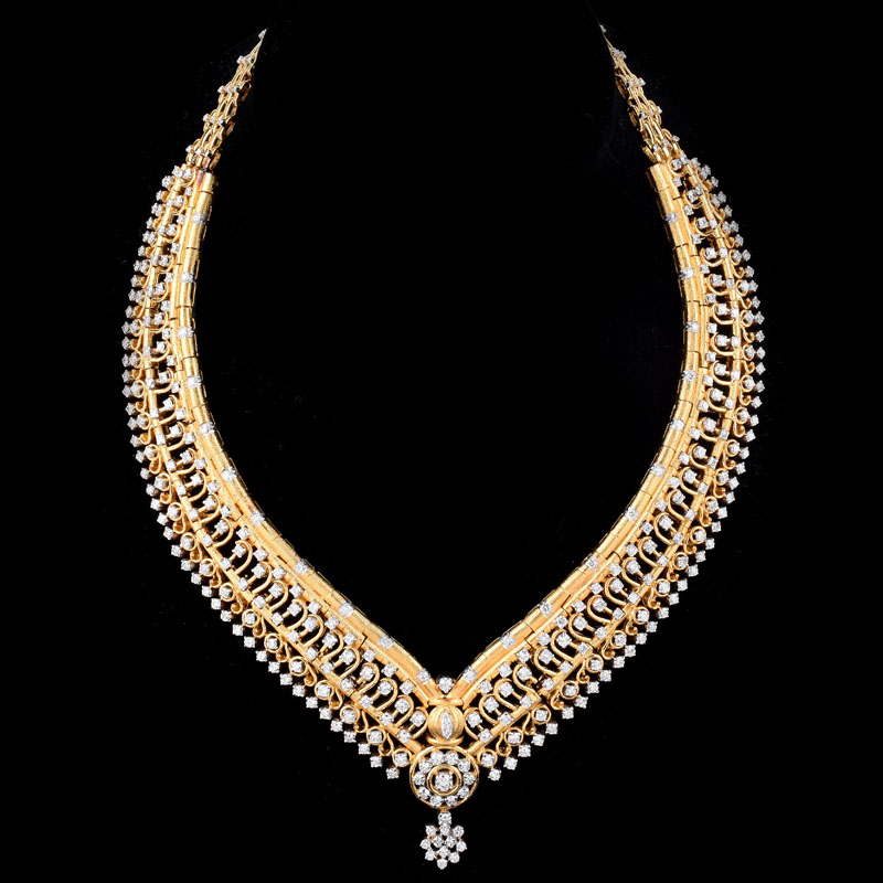 Vintage Approx. 15.40 Carat Round Brilliant Cut Diamond and Heavy 18 Karat Yellow Gold Necklace