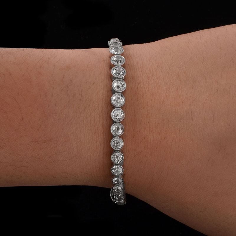 Approx. 14.0 Carat Thirty Seven (37) Graduated Round Brilliant Cut Diamond and Platinum Line Bracelet