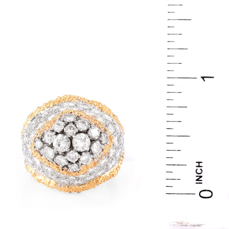 Circa 1950s Approx. 3.0 Carat Round Brilliant Cut Diamond and 18 Karat Yellow Gold Dinner Ring