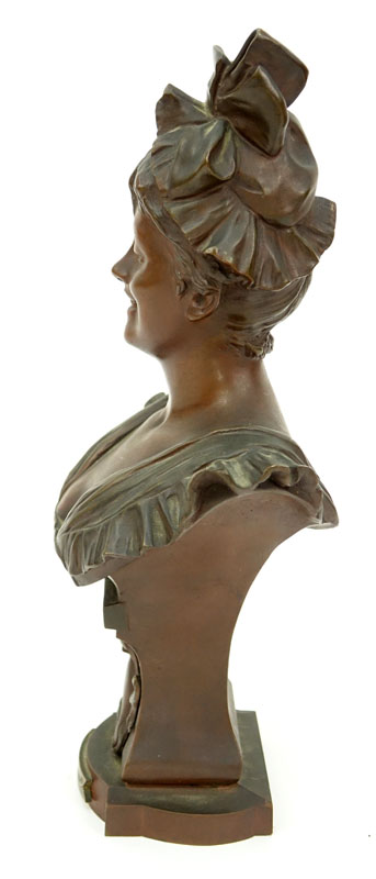 George Van der Straeten, Belgium (1857- 1928) Art Nouveau Patinated Bronze Sculpture, A Votre Service, Signed on Obverse side. 