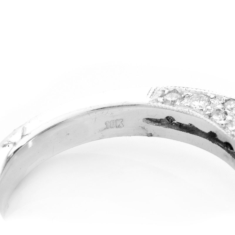 Approx. 3.70 Carat Colombian Emerald, 1.60 Carat Round Brilliant Cut Diamond and 18 Karat White Gold Ring.