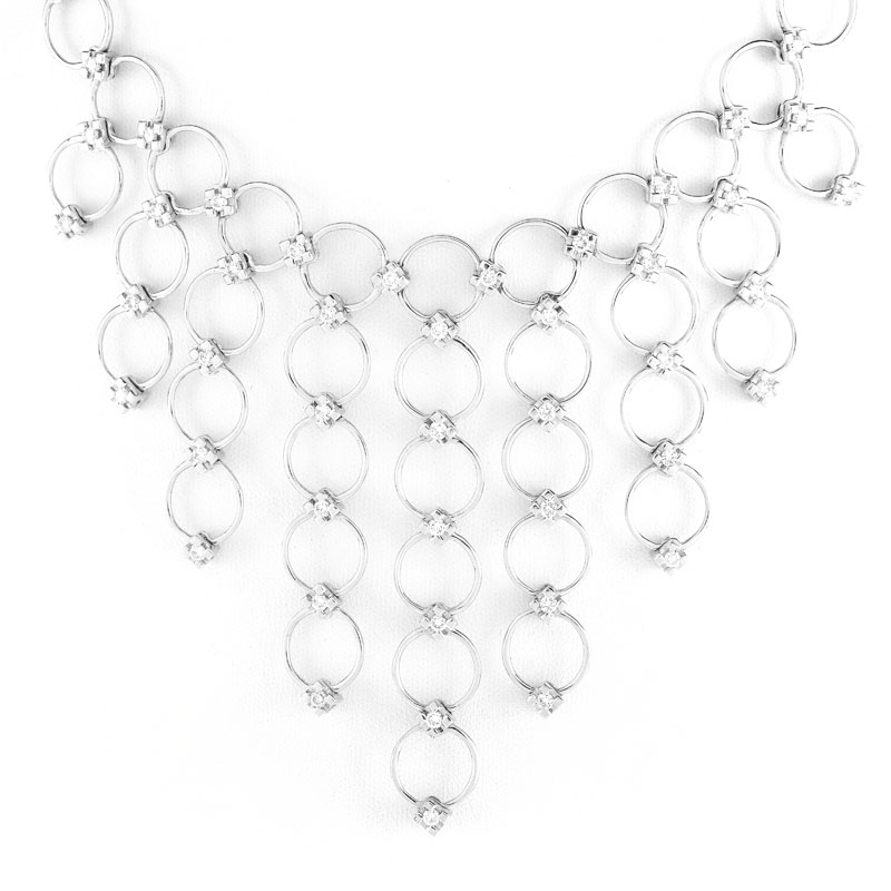 Contemporary Approx. 3.25 Carat Round Brilliant Cut Diamond and 18 Karat White Gold Necklace.