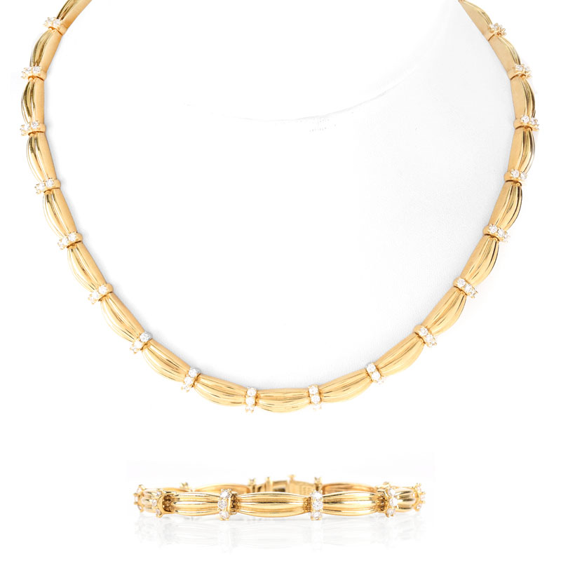 Tiffany & Co Round Brilliant Cut Diamond and 18 Karat Yellow Gold Necklace and Bracelet Suite.