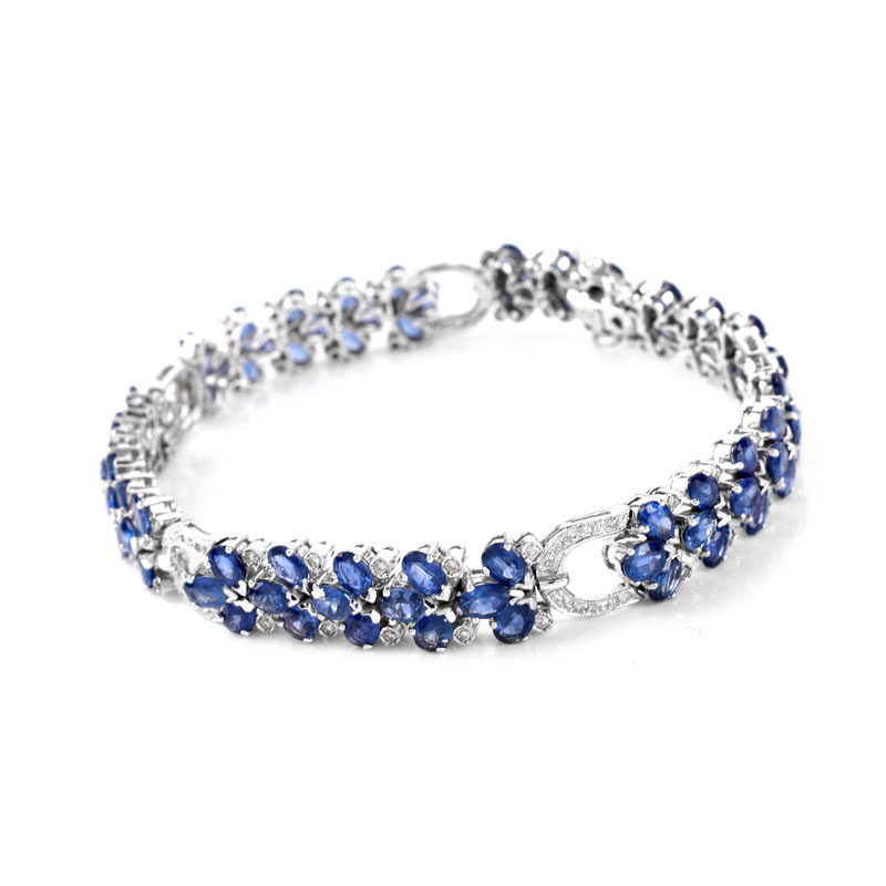 Approx. 15.54 Carat Oval Cut Sapphire, 2.51 Carat Diamond and 14 Karat White Gold Bracelet. 