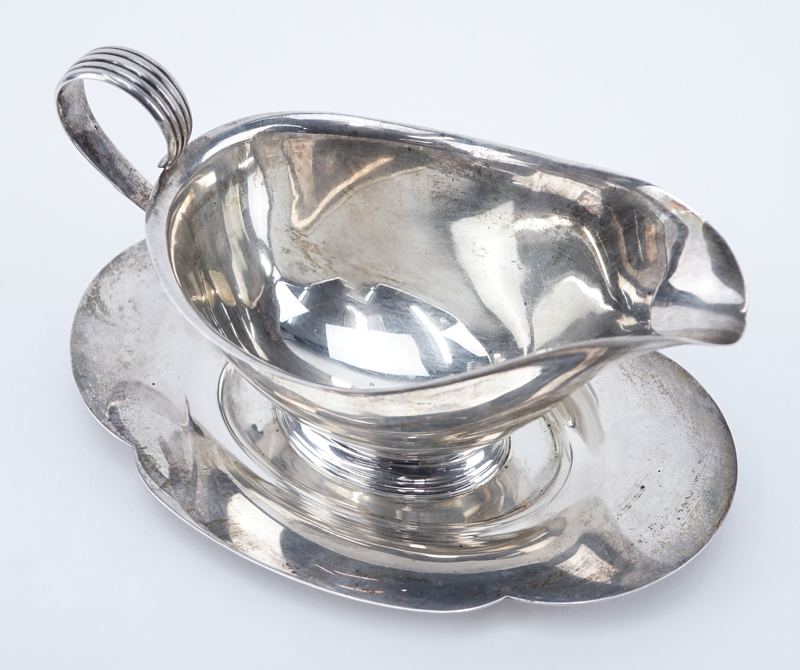 Gorham Sterling Silver Gravy Boat With Attached Underplate.