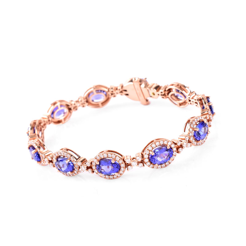 Approx. 13.75 Carat Oval Cut Tanzanite, 4.15 Carat Round Brilliant Cut Diamond and 14 Karat Rose Gold Bracelet. Tanzanites with vivid color. 