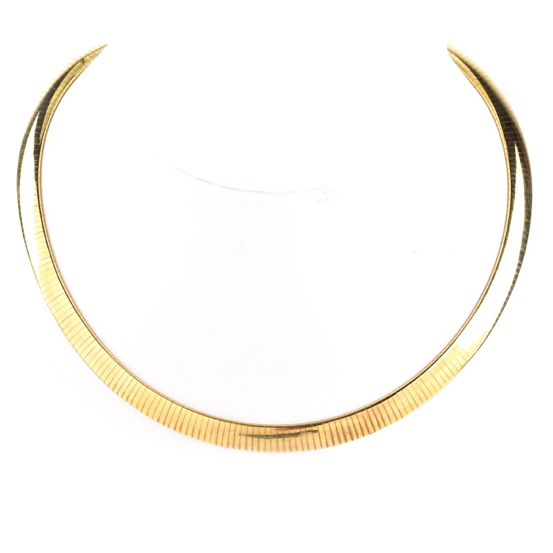 Vintage Italian 14 Karat Yellow Gold Choker Necklace. Stamped Italy 14K to clasp.