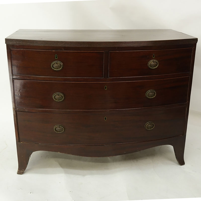 Antique Hepplewhite Mahogany Bow Front Chest of Drawers.