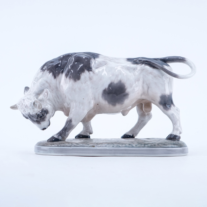 Dahl Jensen "Bull" Glazed Porcelain Figurine Signed and Numbered 1264.