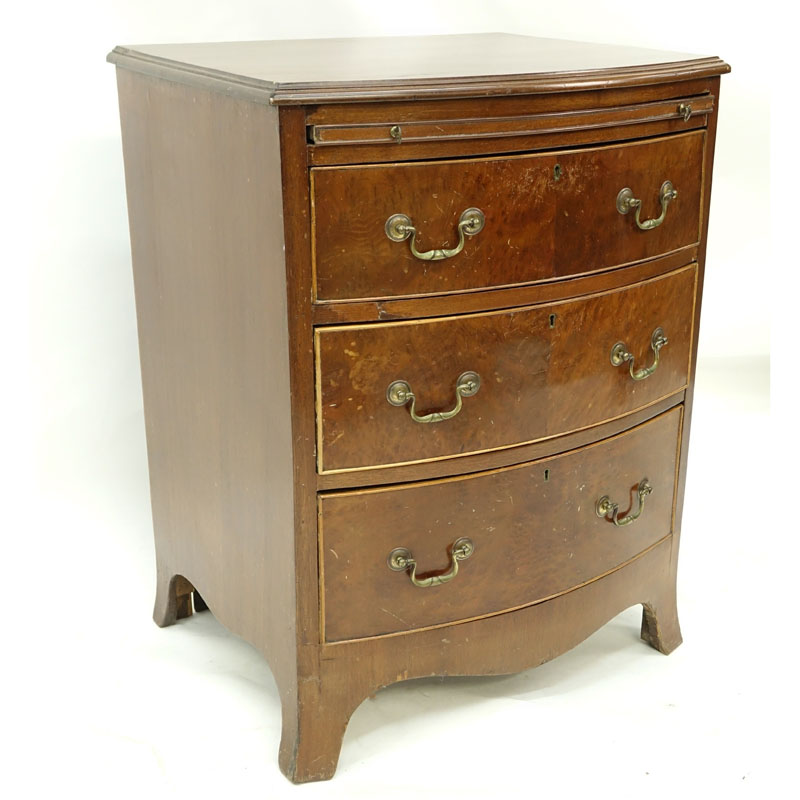 Antique Hepplewhite Flame Mahogany Bow Front Chest of Drawers.