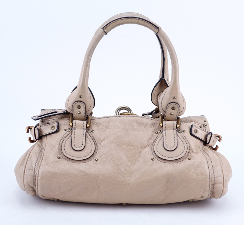 Chloe Crème/Light Beige Grained Leather Paddington MM Handbag.