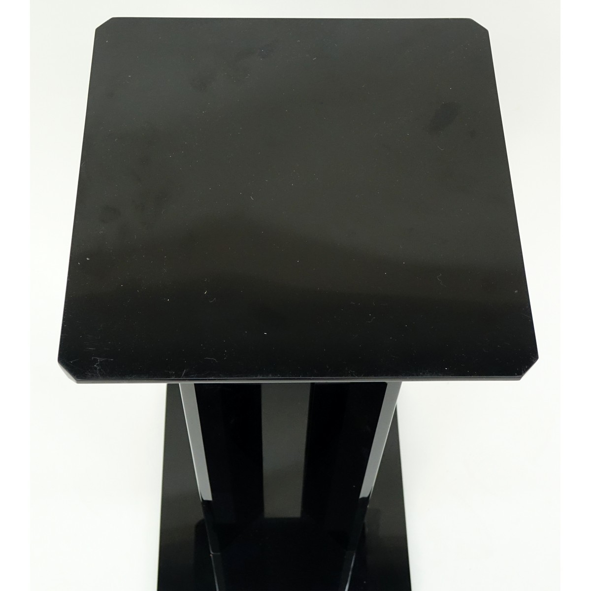 Mid Century Modern Black Lucite Pedestal. Scuffs to top from display.