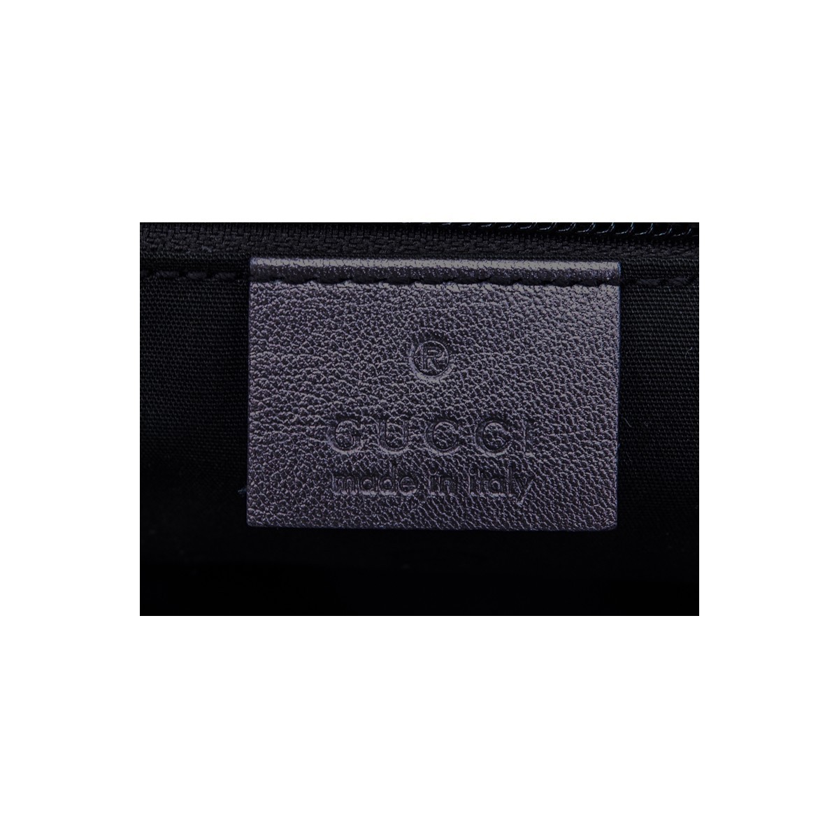 Gucci Metallic Light Purple Guccissima Coated Canvas Tote GM. Silver tone hardware, black signature fabric interior with patch pocket.