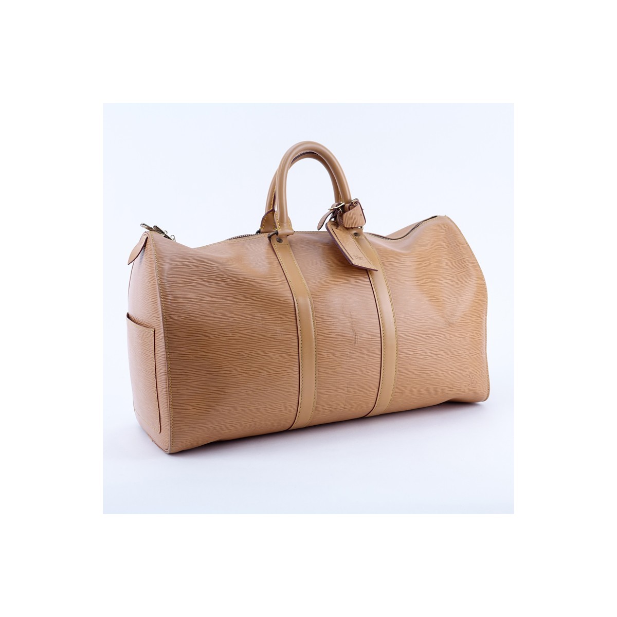 Louis Vuitton Light Beige Epi Leather Keepall Travel Bag. Golden brass hardware, beige leather interior, luggage tag.