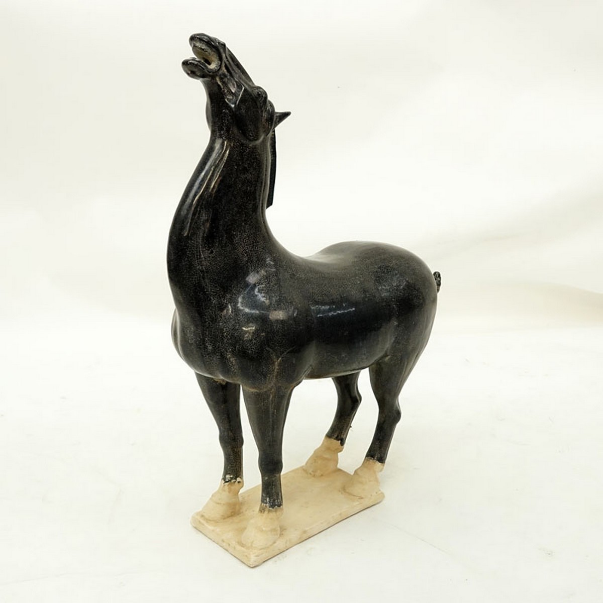 Chinese Tang Dynasty Style Pottery Sancai Horse. Crackle to glaze, rubbing.