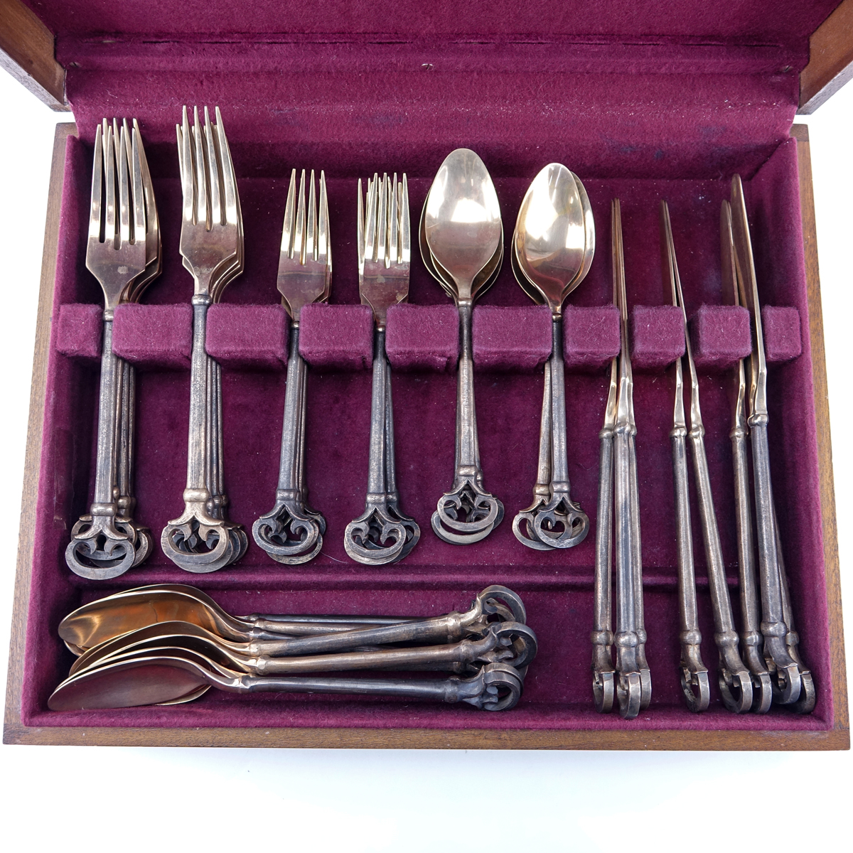 Forty (40) Piece Set Antique Solid Brass Flatware. Includes 8 each: forks 8-1/8", knives 9-1/2", salad forks, place spoons, teaspoons.