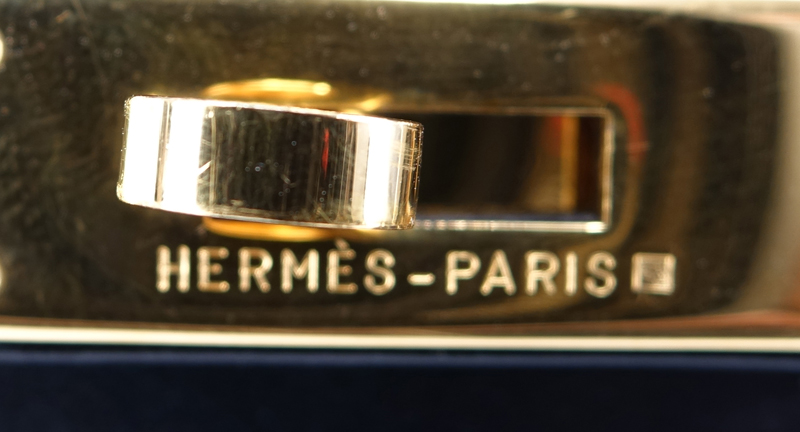 Hermes Black Kelly Retourne 35 Smooth Calf Leather Bag. Gold tone hardware.