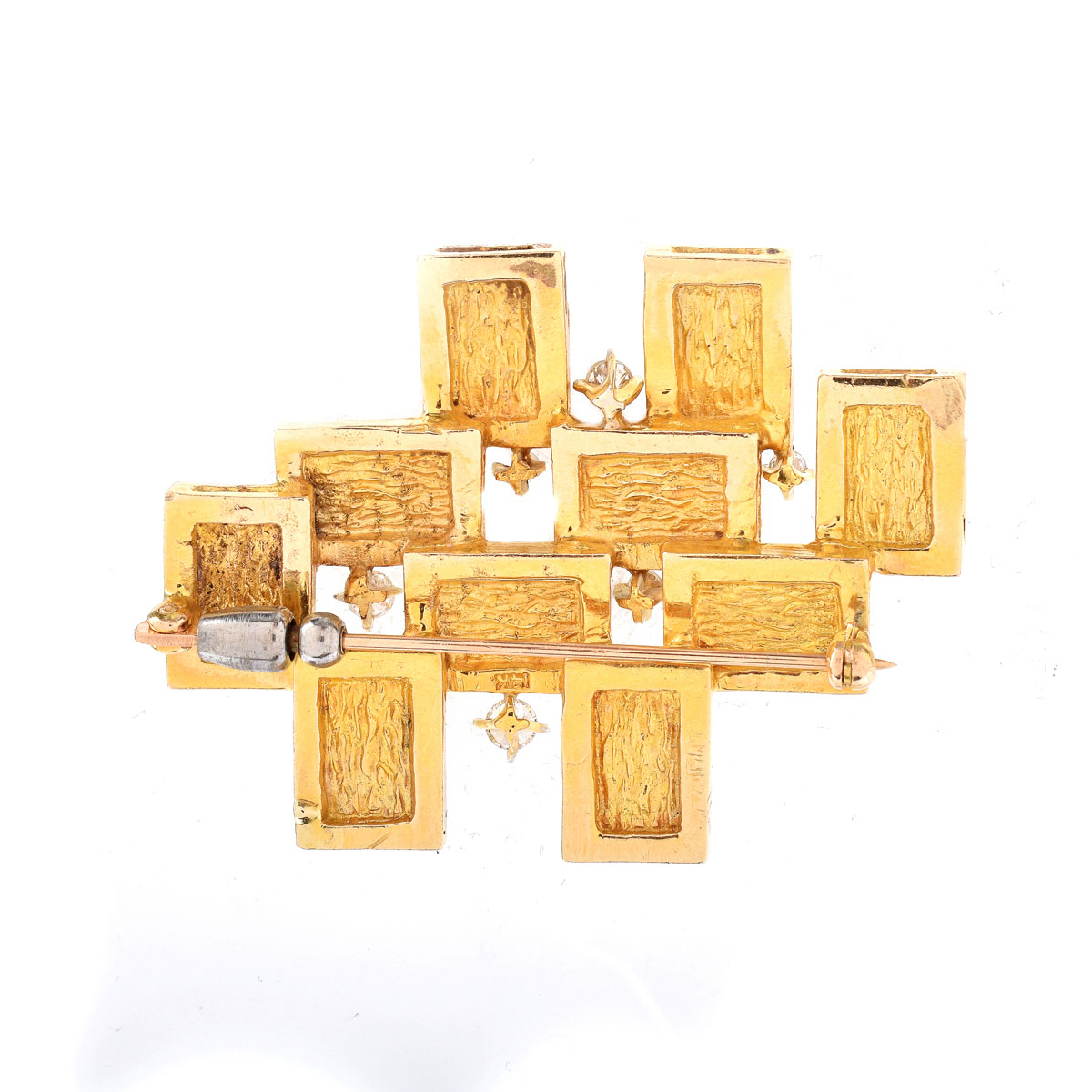 Vintage Modern Design 18 Karat Yellow Gold and Round Brilliant Cut Diamond Brooch. Unsigned.