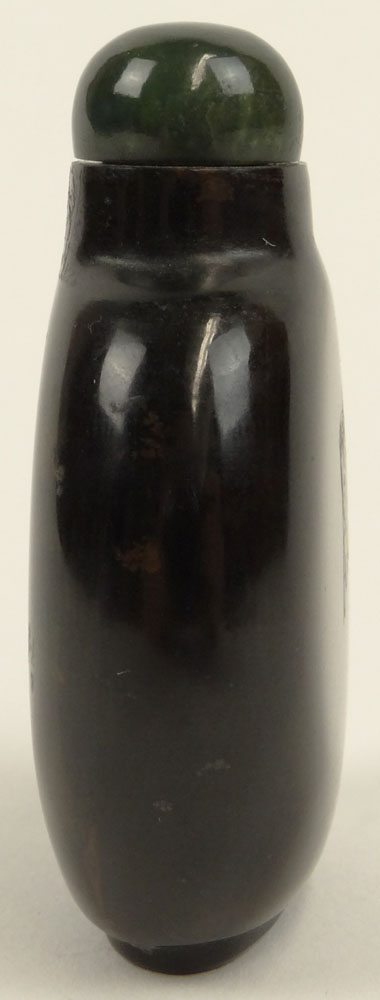 Early 20th C Chinese Carved Agate Snuff Bottle. Spinach Jade Stopper.