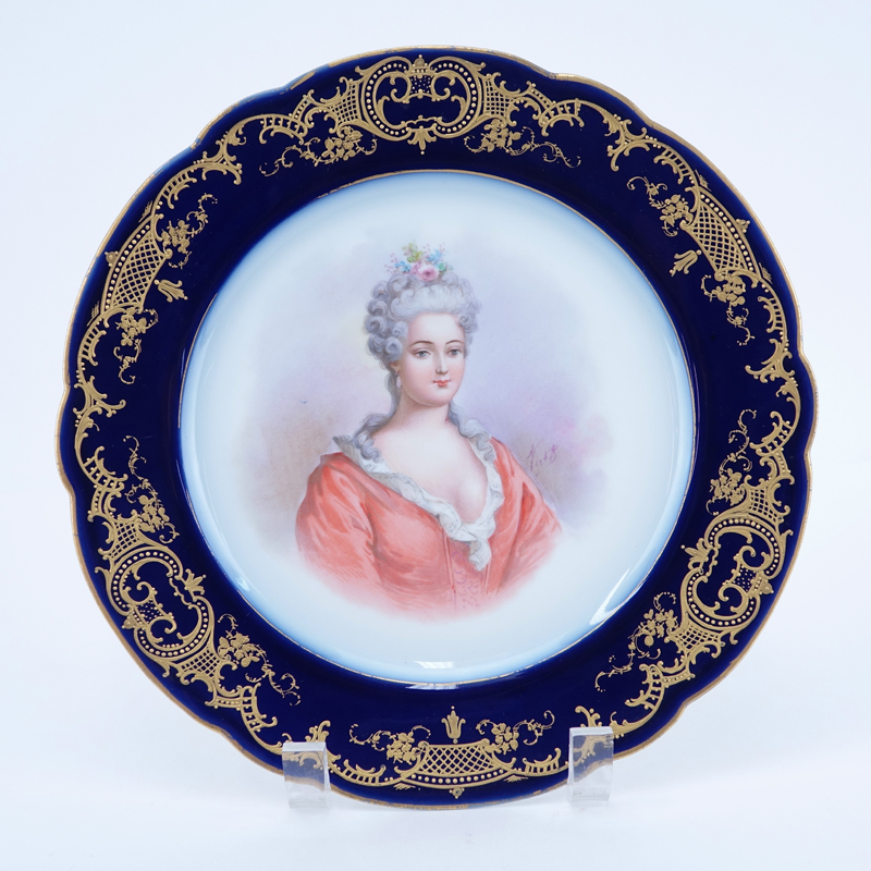 19/20th Century Sevres Portrait Plate. Painted with a bust-length portrait of Duchess de Berry.