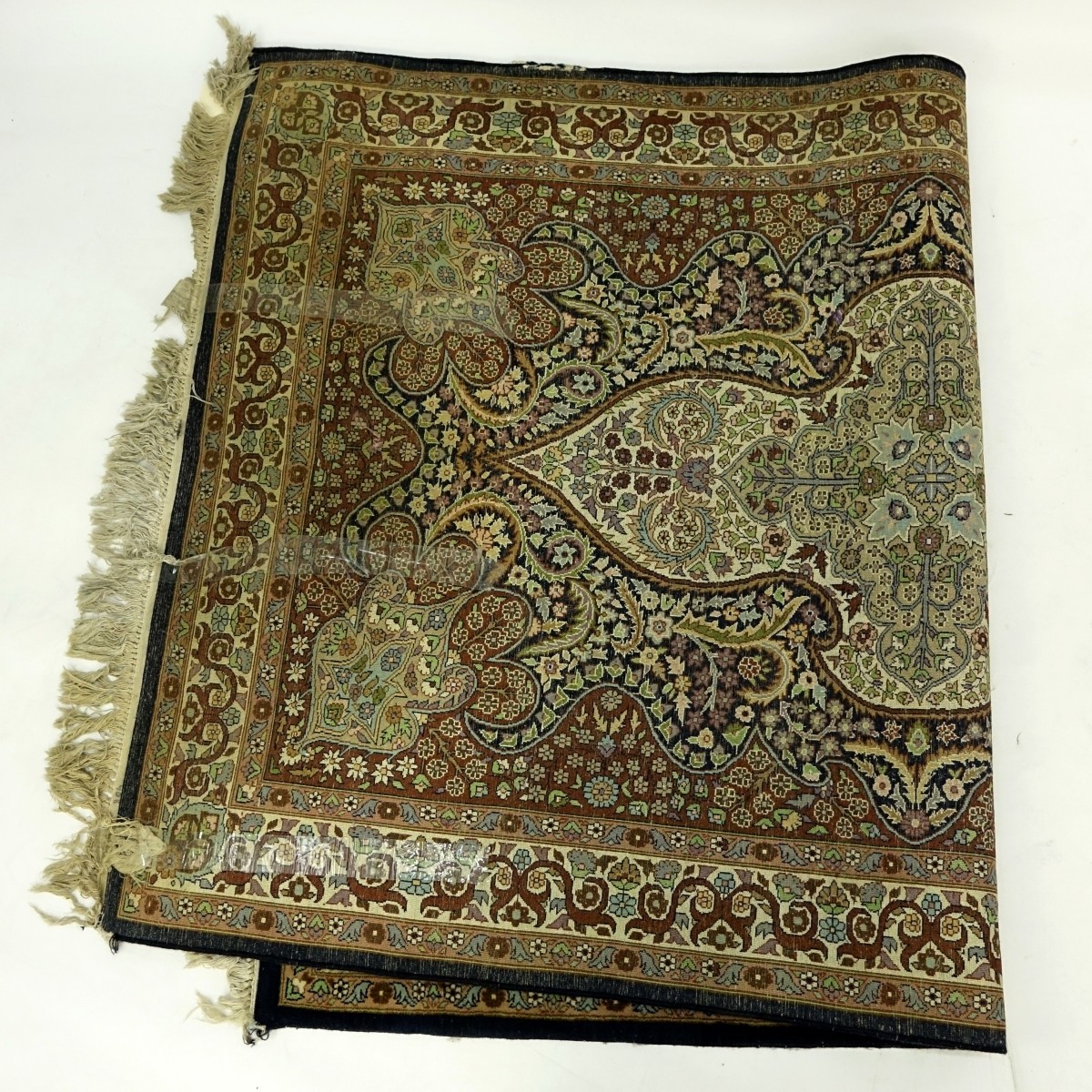 Semi Antique Persian Rug. Intricate floral pattern