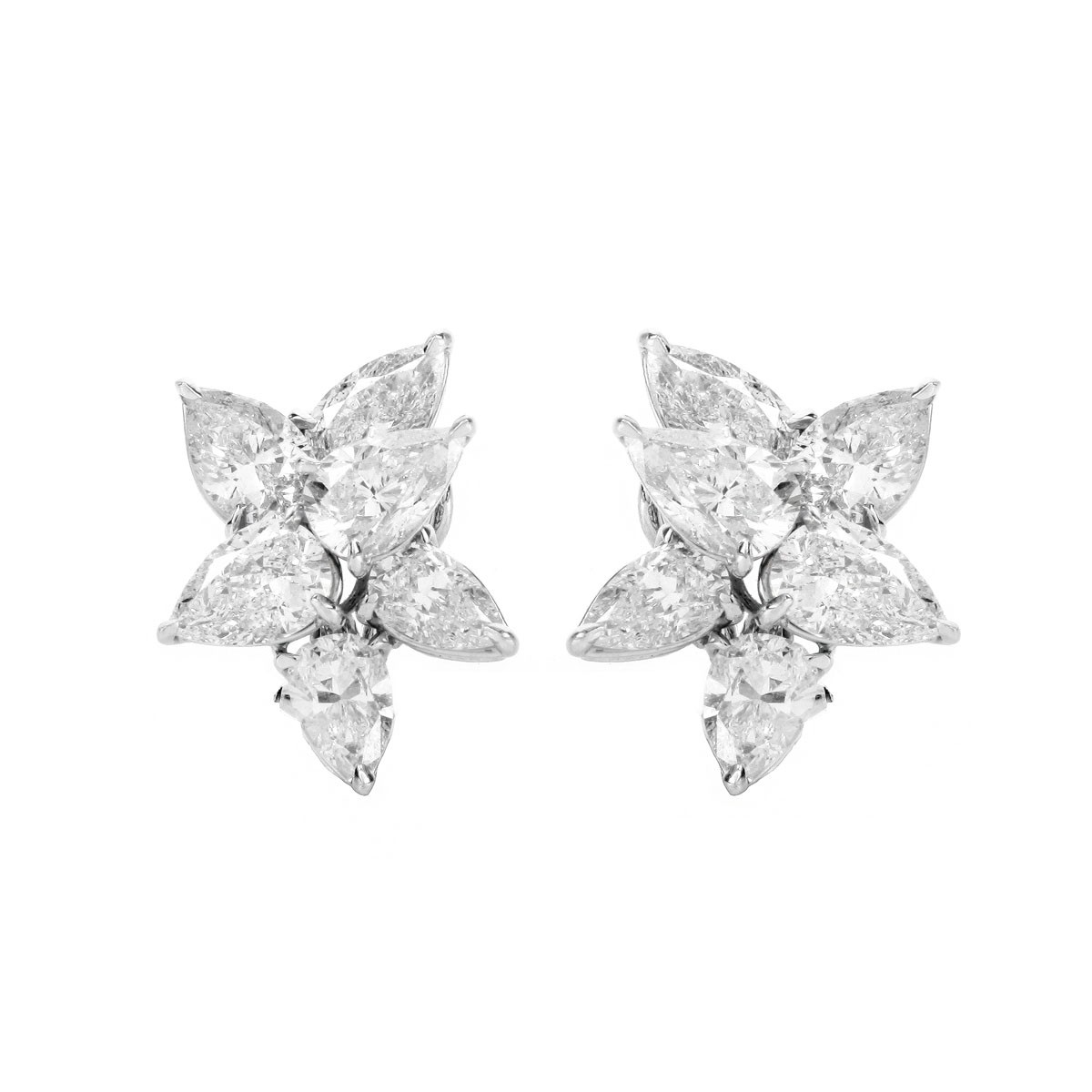 Harry Winston style 14.0 Carat Diamond Earrings