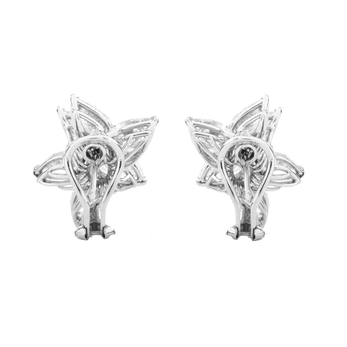 Harry Winston style 14.0 Carat Diamond Earrings