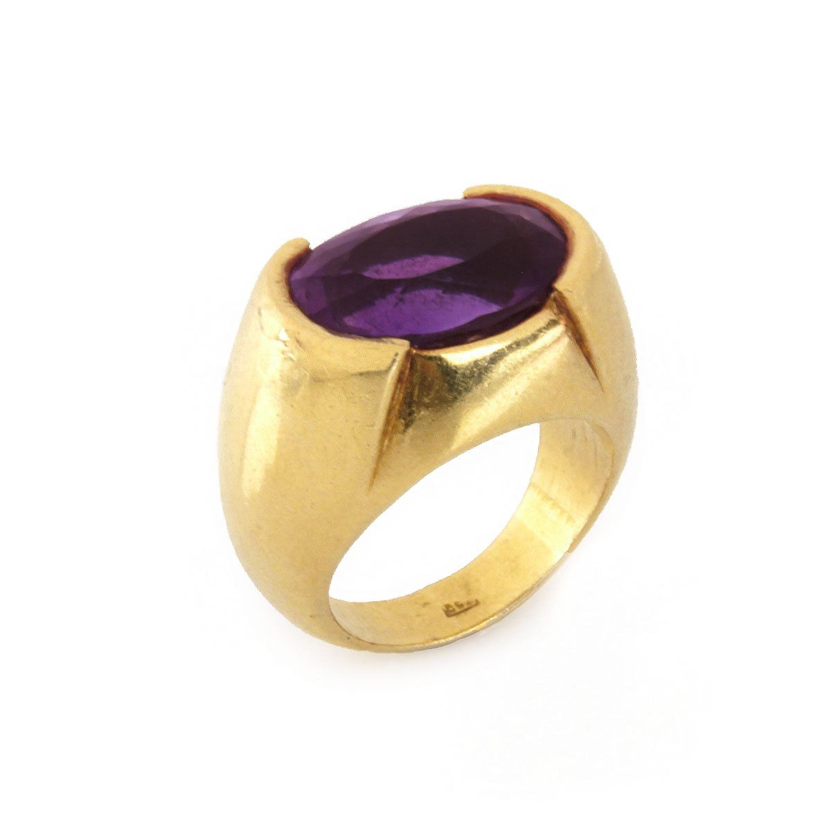 Vintage Amethyst and 18K Ring