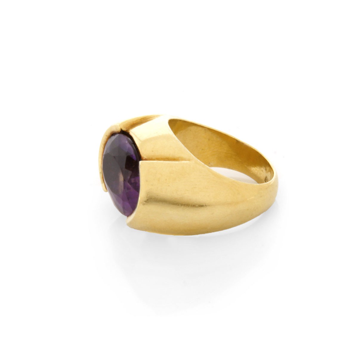 Vintage Amethyst and 18K Ring