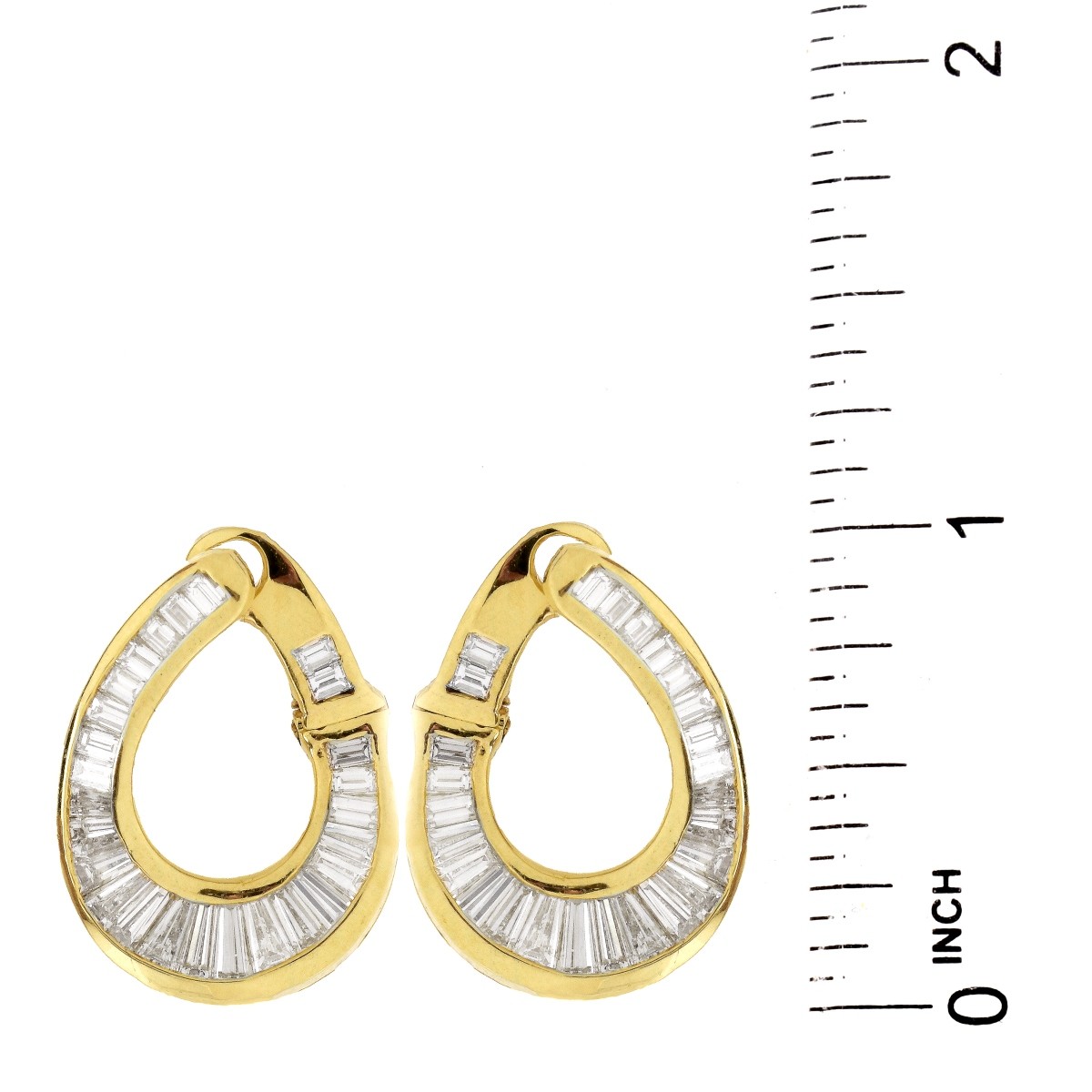Diamond and 18K Gold Earrings